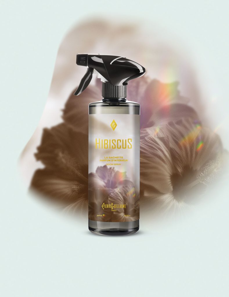 Hibiscus - Home fragrance - 500 ml. Discover our home spray, Hibiscus LA Gachette, which fills the air with a fragrance of hibiscus, fig wood, and cocoa bean.
