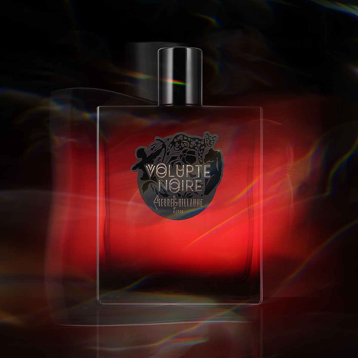 Parfum Volupté Noire I 100ml bottle, Intense, Balmy, Magnetic. Bergamot, Davana, Medjoul Date, Lime, Acacia, Jasmine, Black Oak, Euphorbia Honey, Amber, Musk. Blur ambiance.