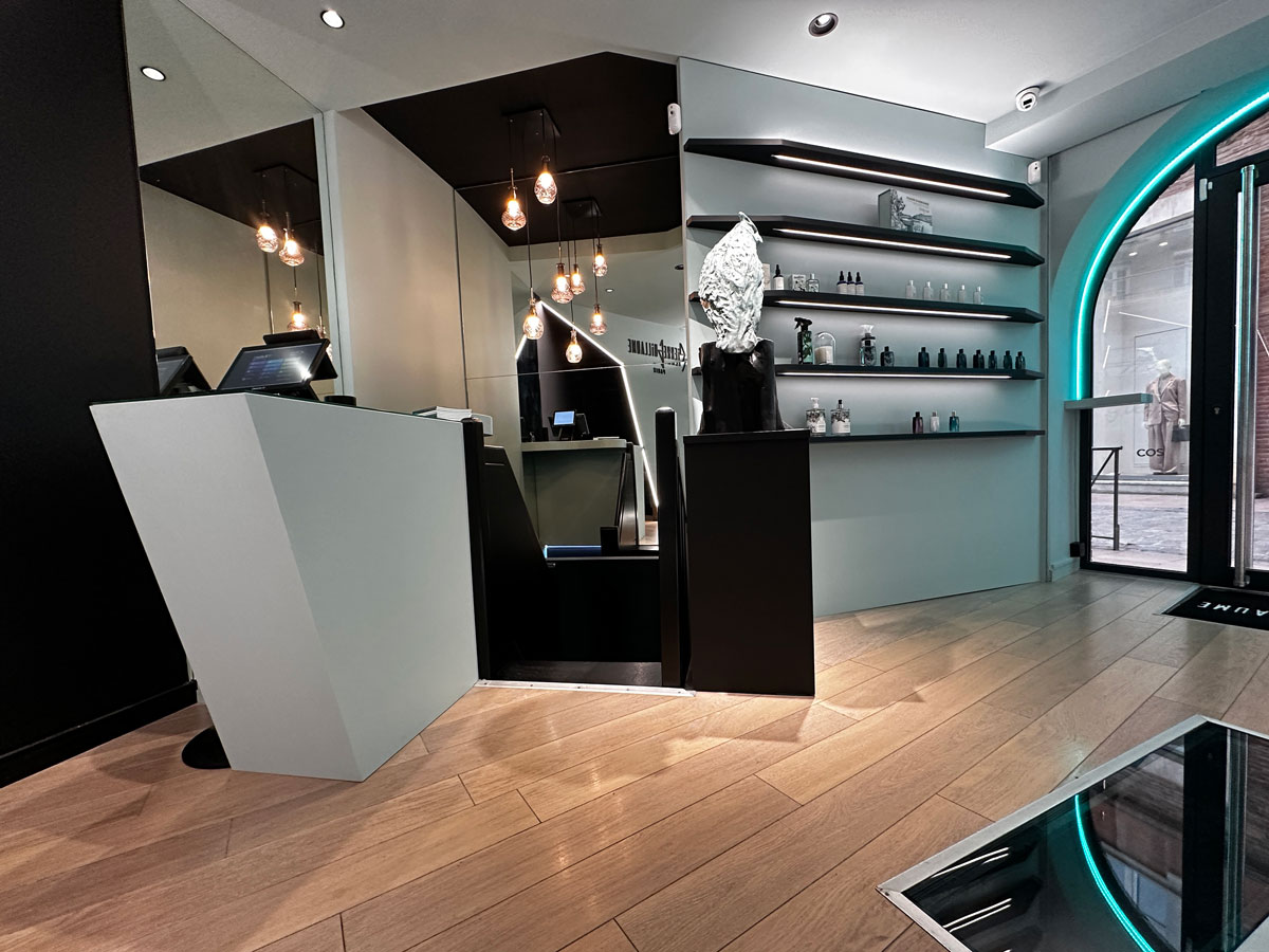 Toulouse Boutique - Saint-Georges District - France Discover our boutiques in Clermont-Ferrand, Paris, Lyon, Toulouse and Belgrade. Pierre Guillaume Paris, Artisan Perfumer - Contemporary niche perfumery.